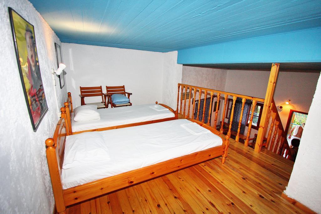 Foinikas Rooms Eratini Room photo